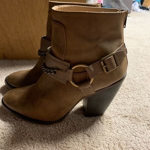 Brown ankle boots size 10